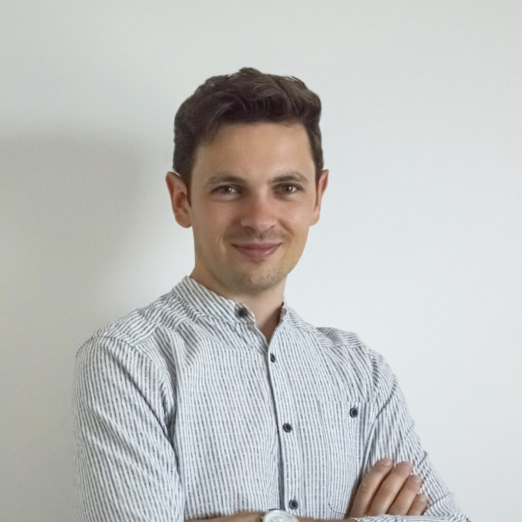 Pawel Kulik Graphic Designer scaled e1658837836401