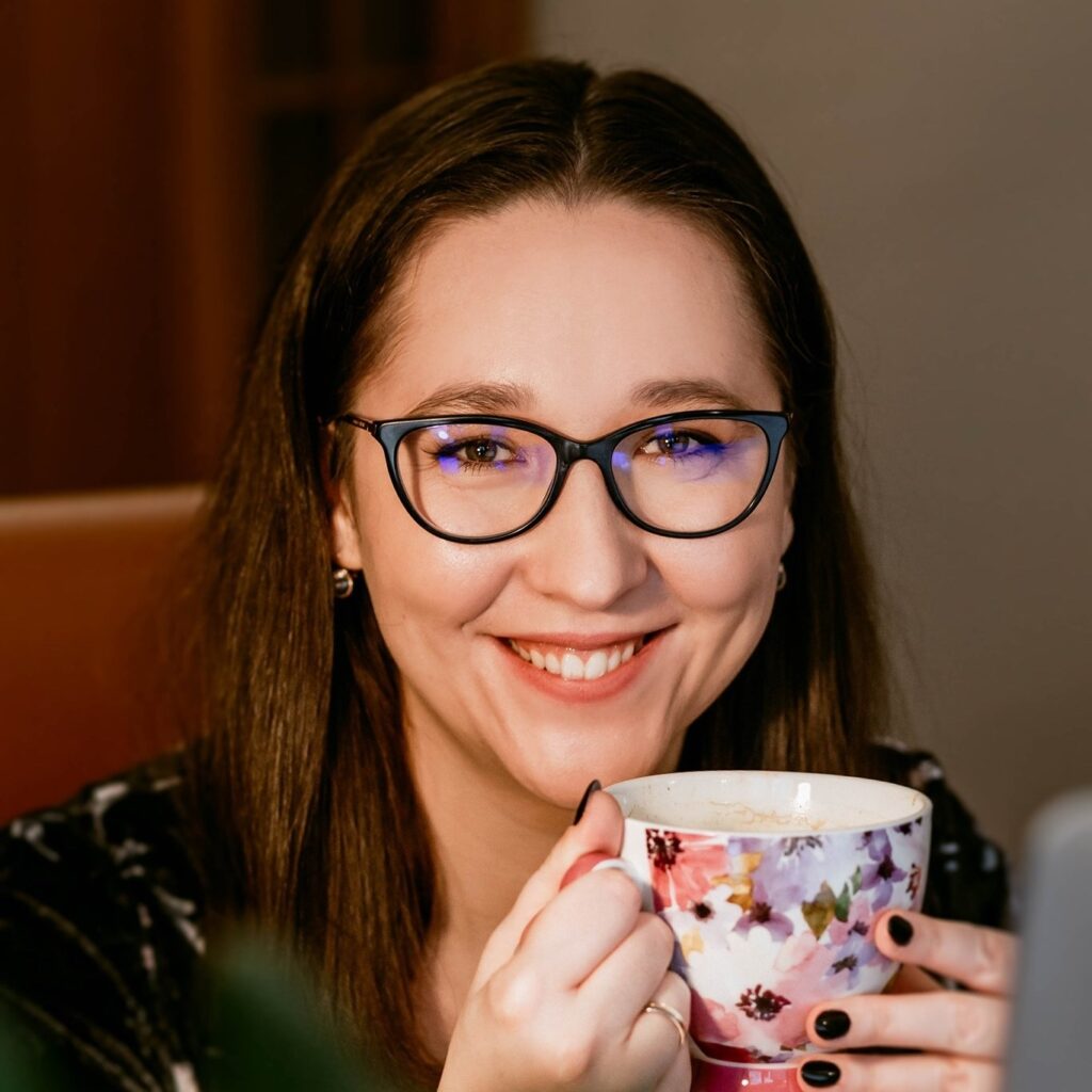 Karolina Niedzielska kwadrans z hr